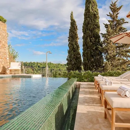 Luxury 8 Bed Tuscan Near Florence With Heated Infinity Pool